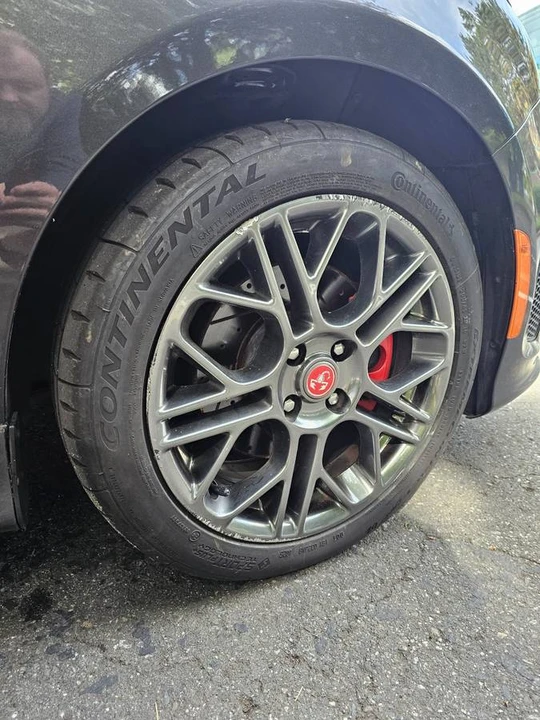 2015 Fiat Abarth 500 - Image 8 of 11