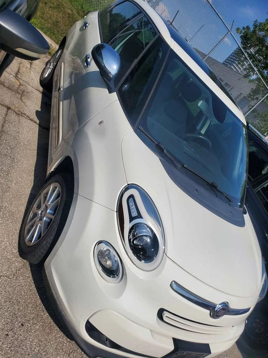 2015 Fiat Abarth 500 - Image 2 of 12