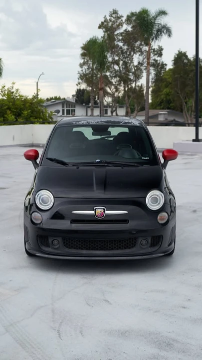 2015 Fiat Abarth 500 - Image 2 of 16