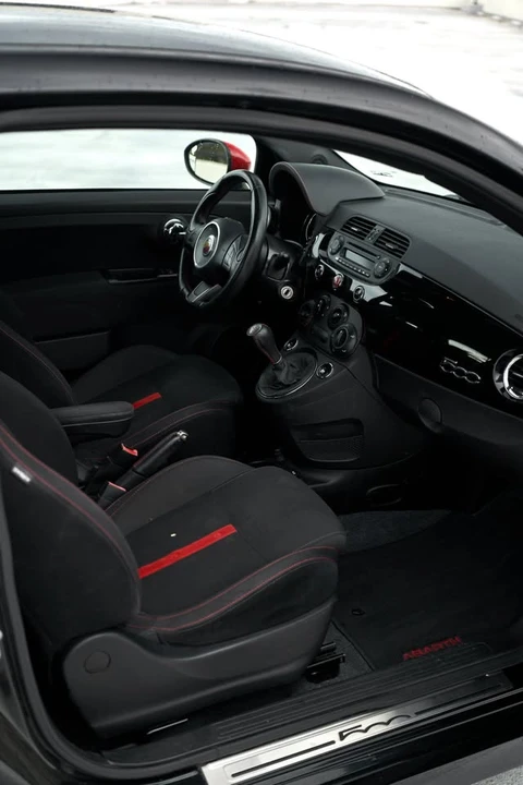 2015 Fiat Abarth 500 - Image 14 of 16