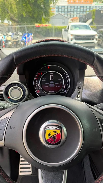 2015 Fiat Abarth 500 - Image 9 of 9