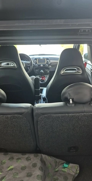 2015 Fiat Abarth 500 - Image 7 of 11