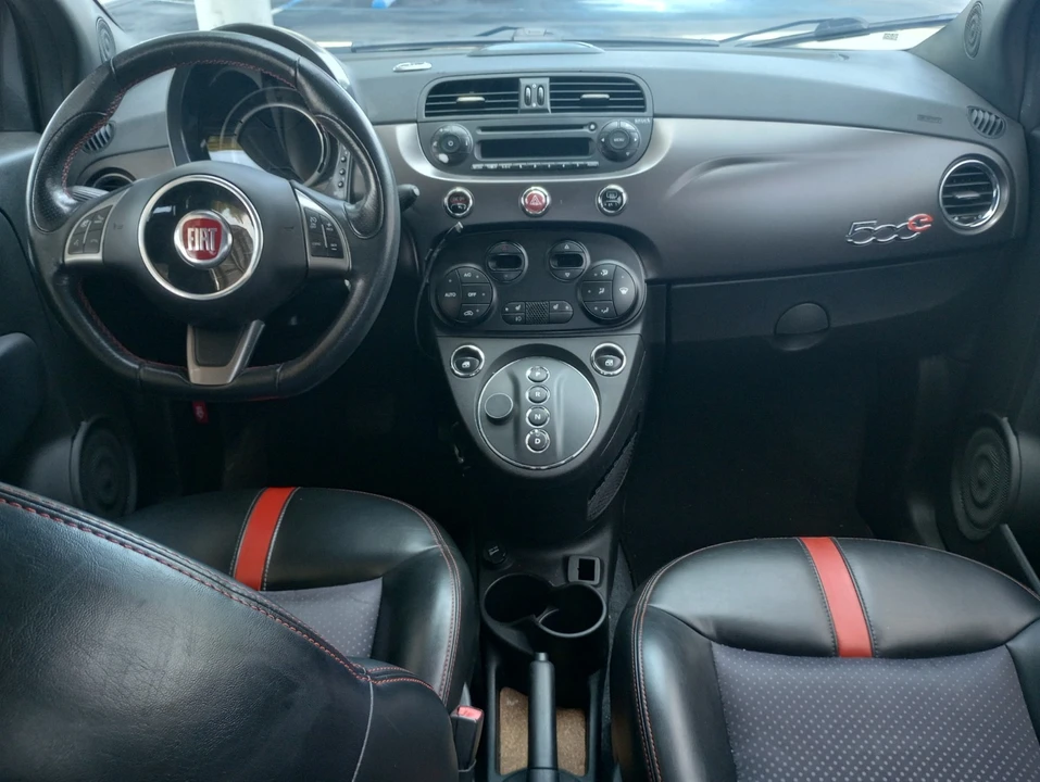 2015 Fiat 500e - Image 8 of 17