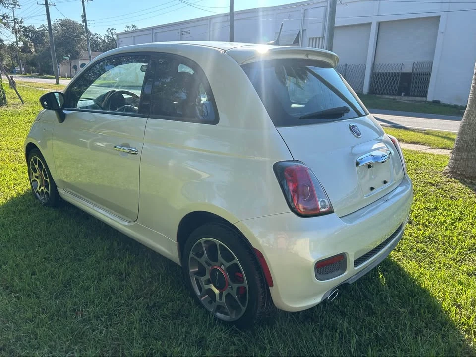 2015 Fiat 500 - Image 6 of 11