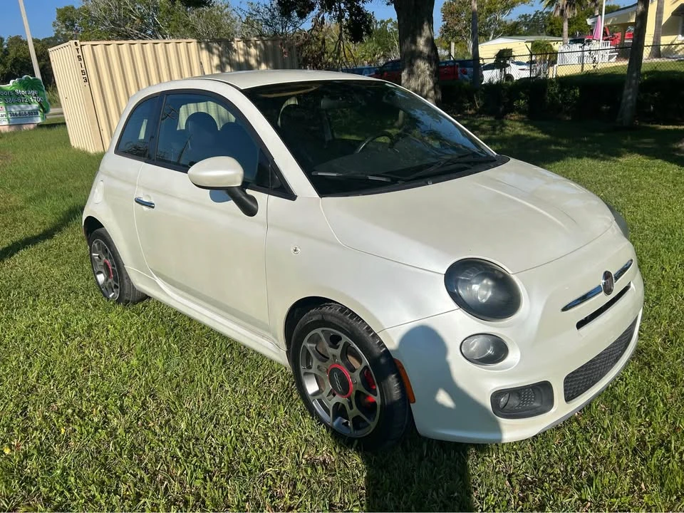 2015 Fiat 500 - Image 3 of 11