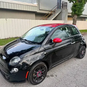 2015 Fiat 500 Easy Hatchback 2D