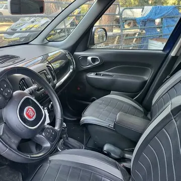 2015 Fiat 500 L