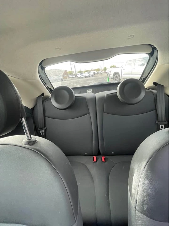 2015 Fiat 500 - Image 8 of 10