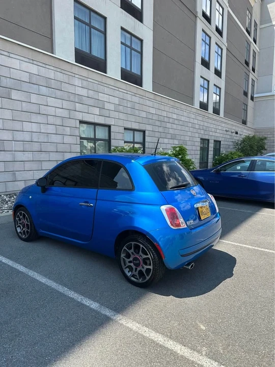 2015 Fiat 500 - Image 2 of 11