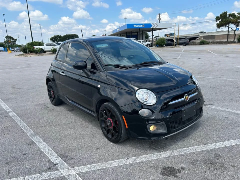 2015 Fiat 500 - Image 2 of 10