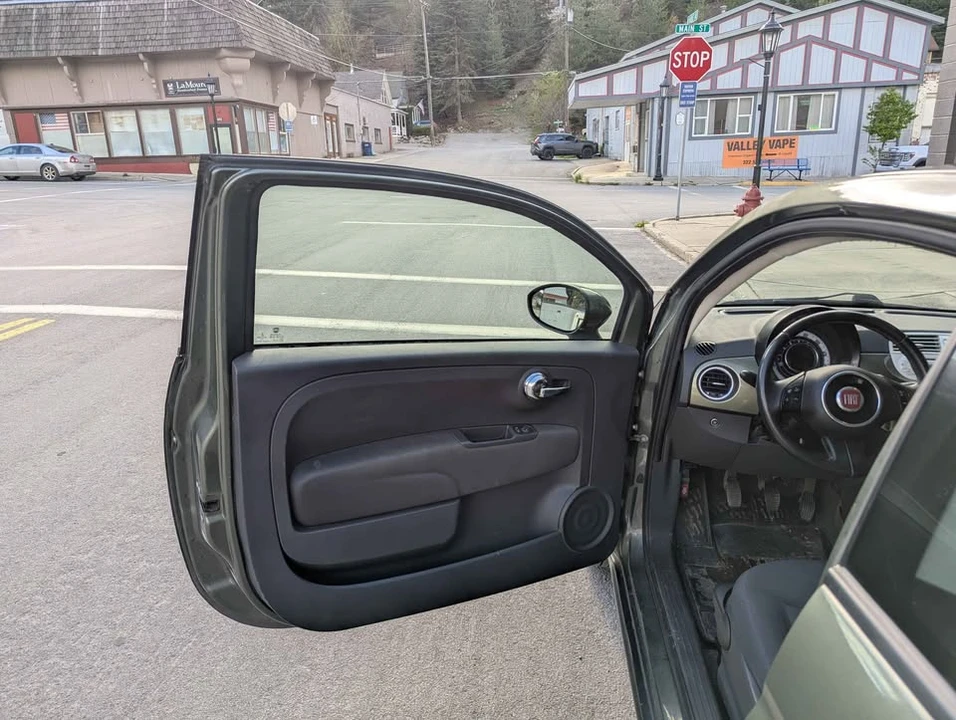 2015 Fiat 500 - Image 13 of 20