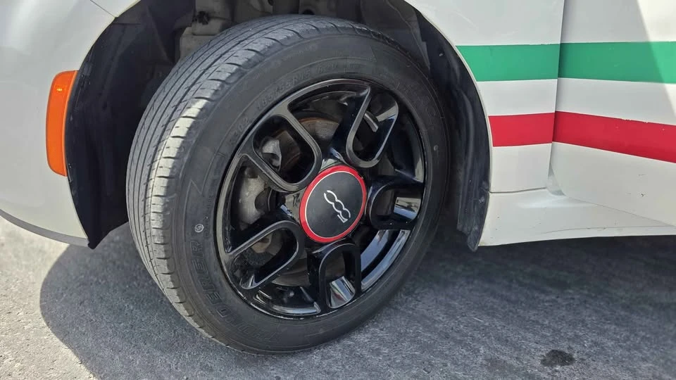 2015 Fiat 500 - Image 11 of 13