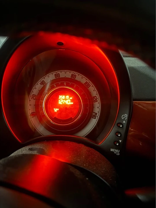 2015 Fiat 500 - Image 2 of 2