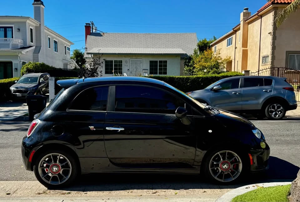 2015 Fiat Abarth 500 - Image 2 of 13