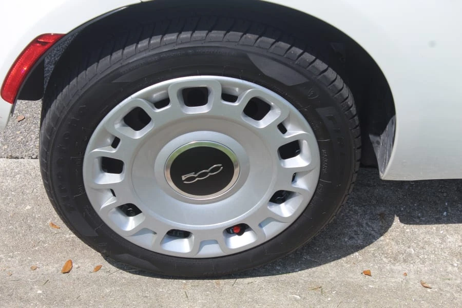 2015 Fiat 500 - Image 19 of 30