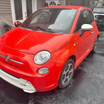 2015 Fiat 500E Hatchback 2D