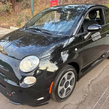 2015 Fiat 500E Hatchback