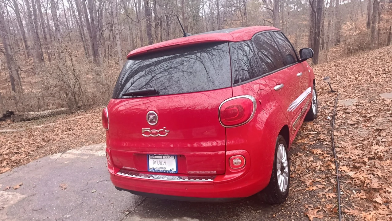 2015 Fiat 500 - Image 11 of 12