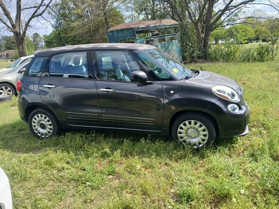2015 Fiat 500 - Image 3 of 6