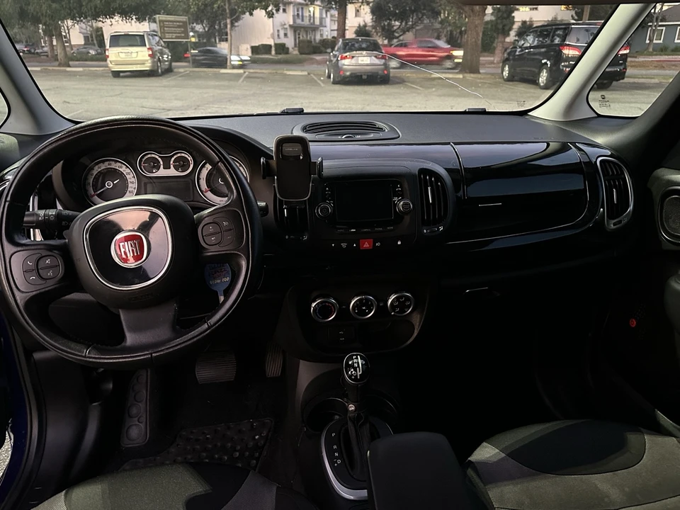 2015 Fiat 500 - Image 9 of 11