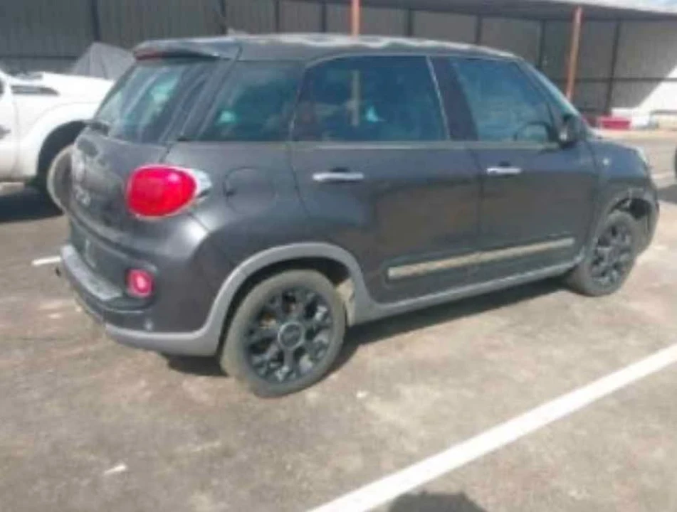 2015 Fiat 500 - Image 4 of 10