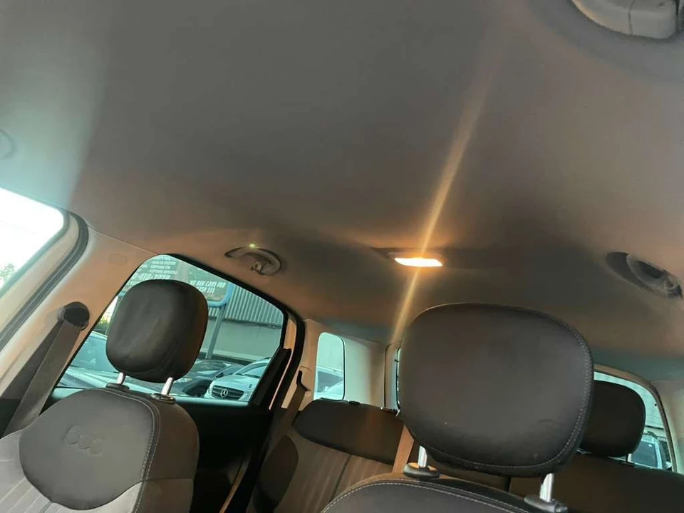 2015 Fiat 500 - Image 11 of 17