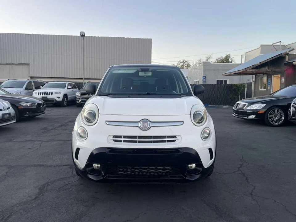 2015 Fiat 500 - Image 2 of 17