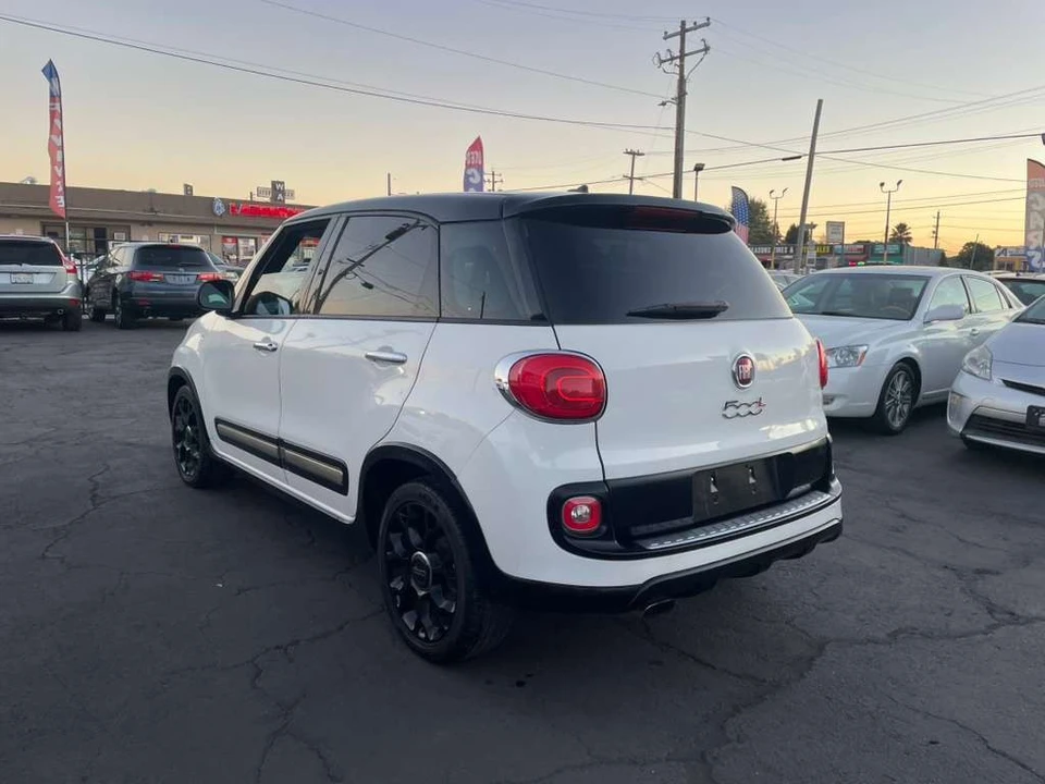 2015 Fiat 500 - Image 4 of 17