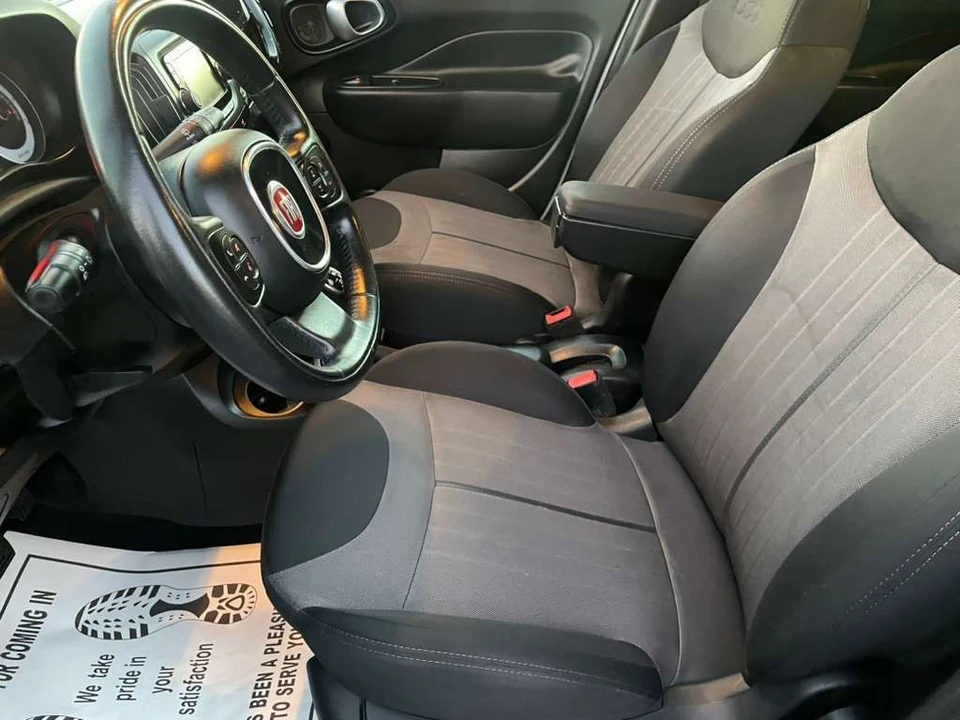 2015 Fiat 500 - Image 7 of 17