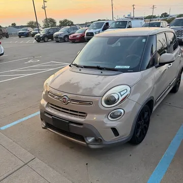 2015 Fiat 500L Trekking Hatchback 4D