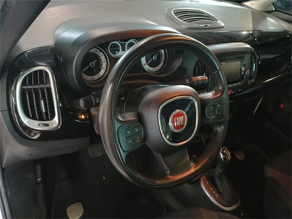 2015 Fiat 500 - Image 17 of 31