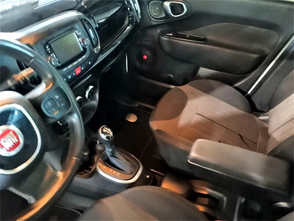2015 Fiat 500 - Image 18 of 31