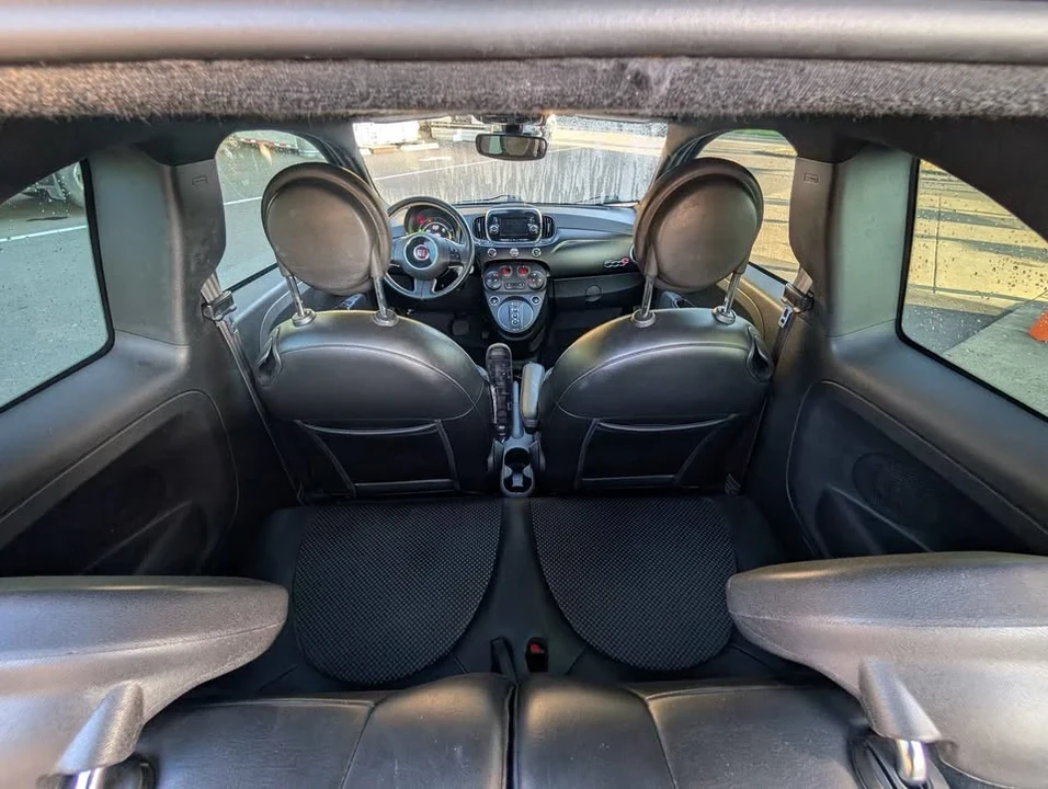 2015 Fiat 500e - Image 9 of 11