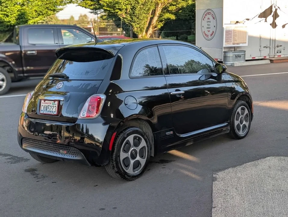 2015 Fiat 500e - Image 3 of 11