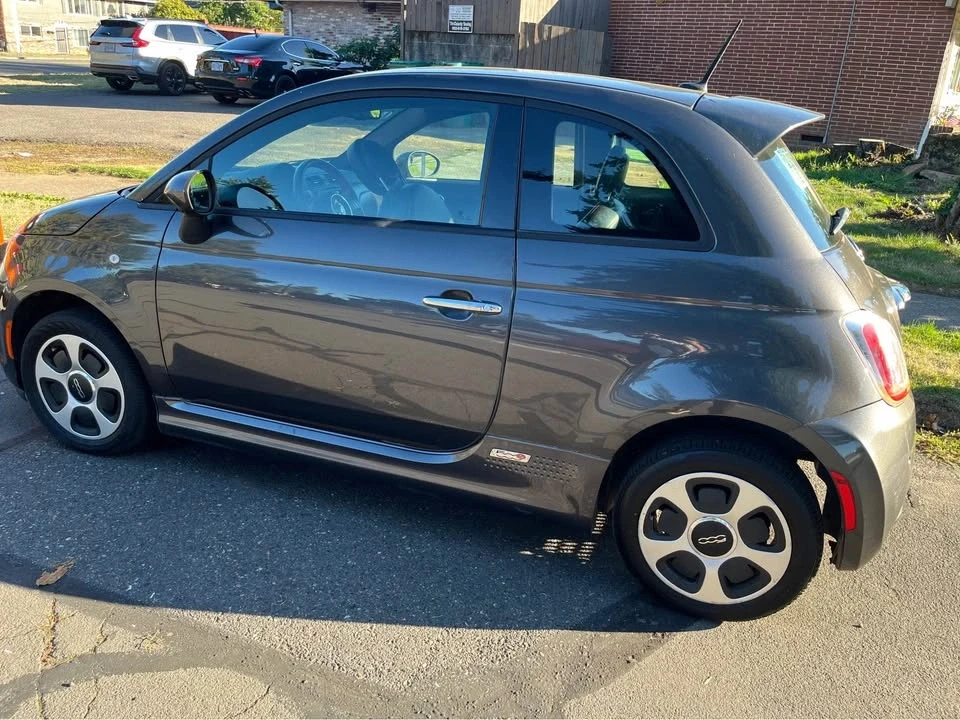 2015 Fiat 500e - Image 3 of 10