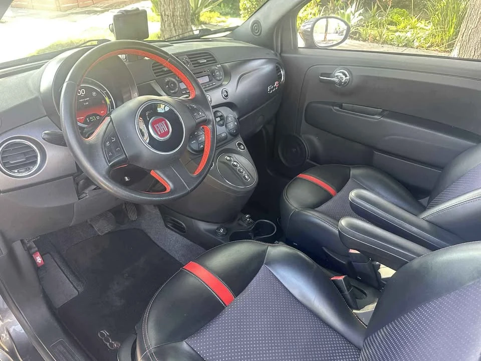 2015 Fiat 500e - Image 11 of 12