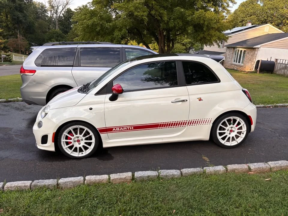 2015 Fiat Abarth 500 - Image 4 of 13