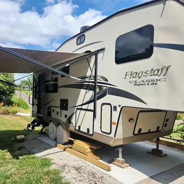 2015 Flagstaff Classic Mini Lite 5th Wheel