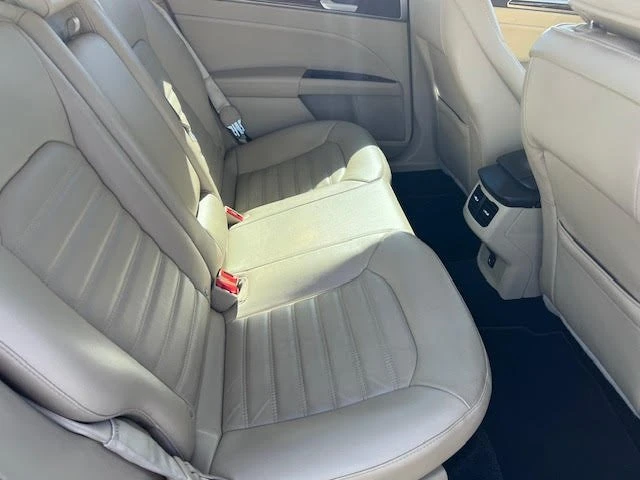 2015 Ford Fusion 2nd Gen - Image 9 of 17
