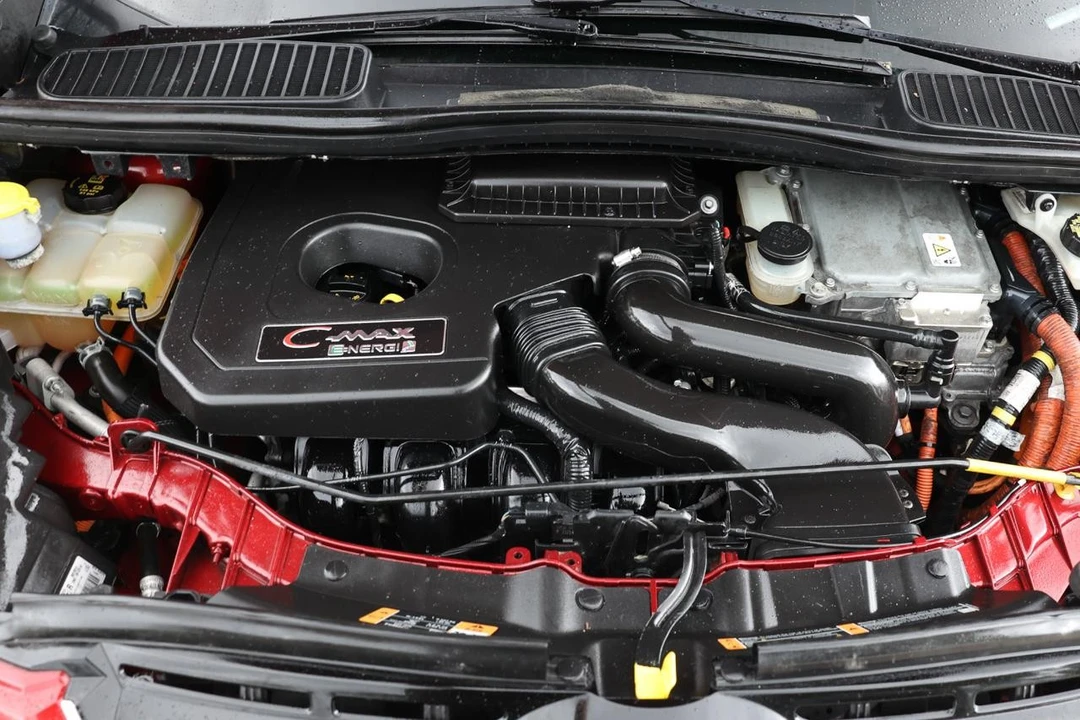2015 Ford C-Max - Image 17 of 21