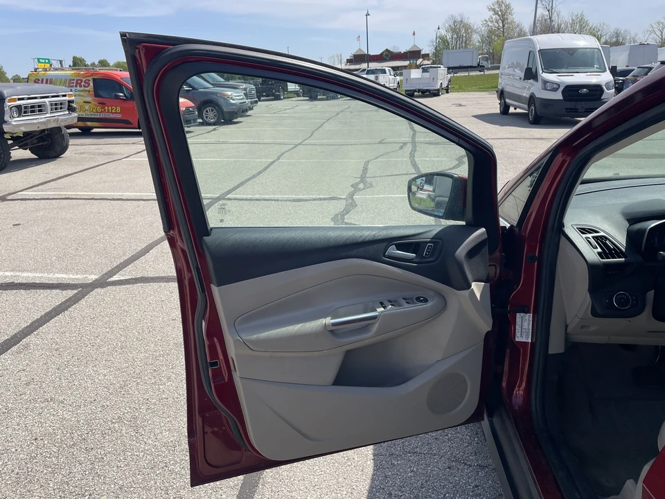2015 Ford C-Max - Image 19 of 31