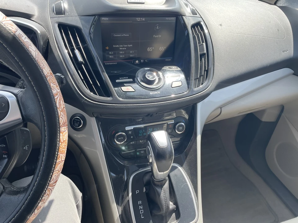 2015 Ford C-Max - Image 27 of 31