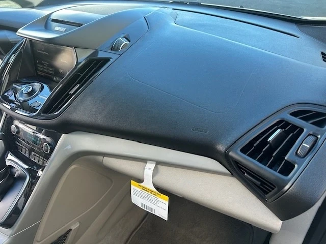 2015 Ford C-Max - Image 17 of 21