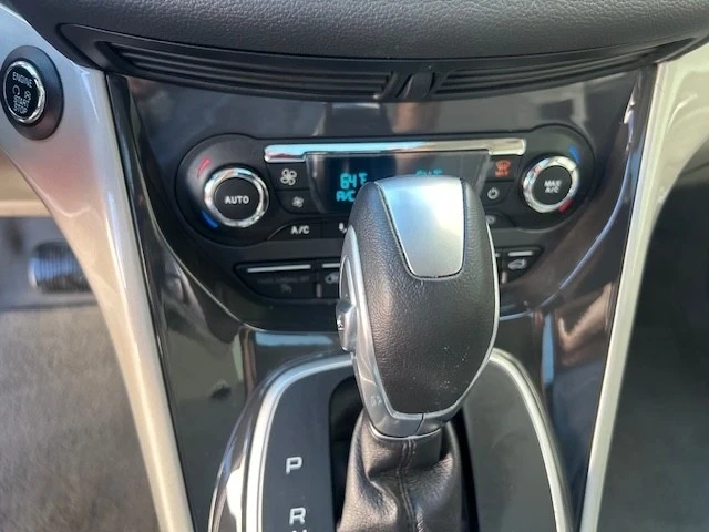 2015 Ford C-Max - Image 12 of 21