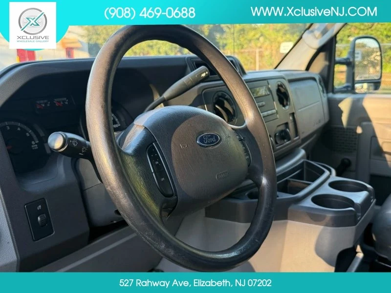 2015 Ford Econoline Van - Image 9 of 12