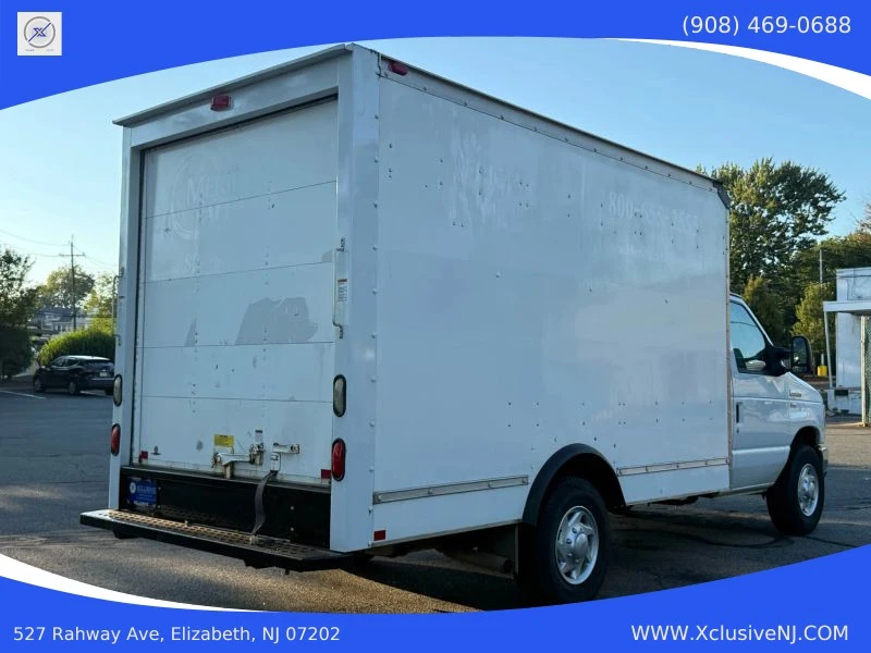 2015 Ford Econoline Van - Image 4 of 12
