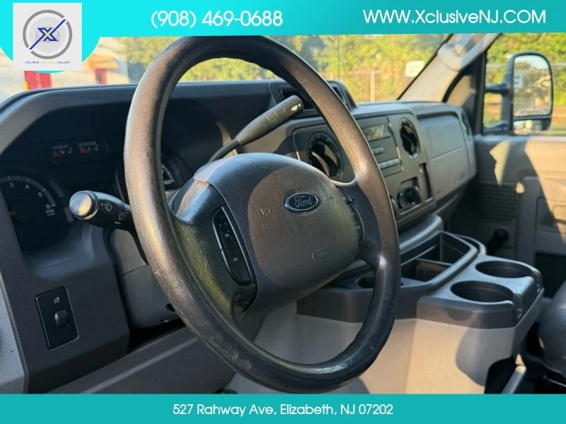 2015 Ford Econoline Van - Image 9 of 12
