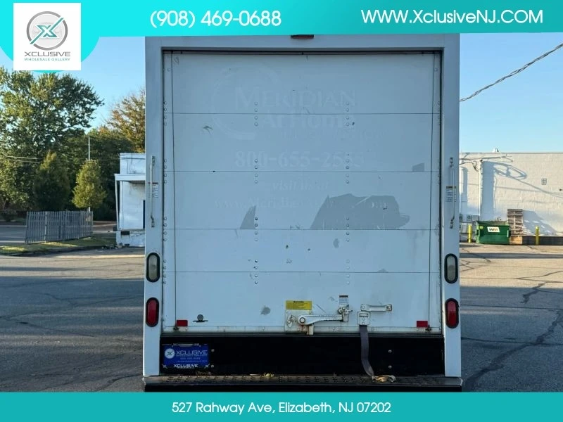 2015 Ford Econoline Van - Image 3 of 12