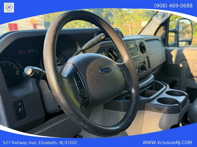 2015 Ford Econoline Van - Image 9 of 12