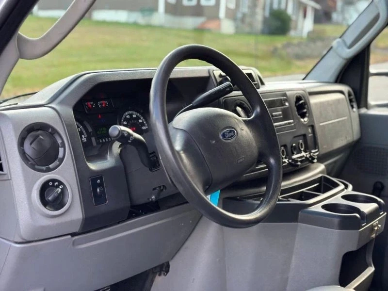 2015 Ford Econoline Van - Image 12 of 12